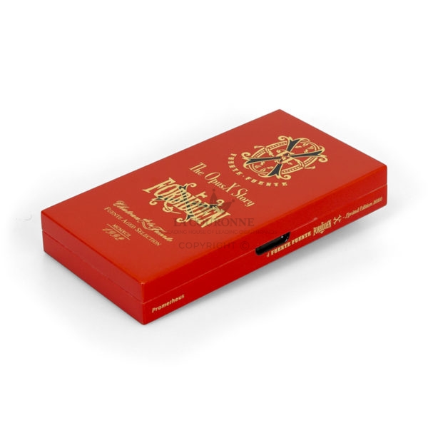 Fuente フエンテ The Opus X Story Travel Humidor LE 2020 レッド