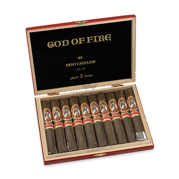 20220126045209arturo fuente god of fire  by don carlos 2018 aged 3 years robusto 10 01.jpg