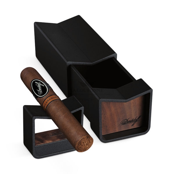 20220510042937 davidoff ashtray discovery limited edition black and wood 1 cigar 01.jpg