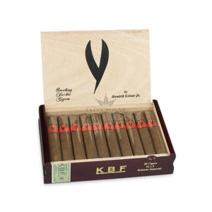 20220715122033 smoking jacket cigars robusto imperial 01.jpg