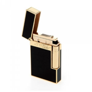 s.t. dupont natural lacquer lighter with yellow gold finish